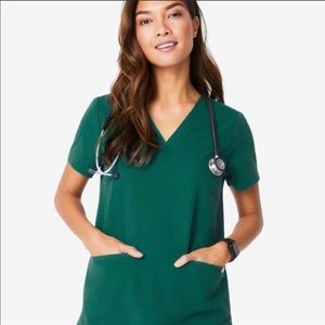 FIGS Hunter Green Casma Top